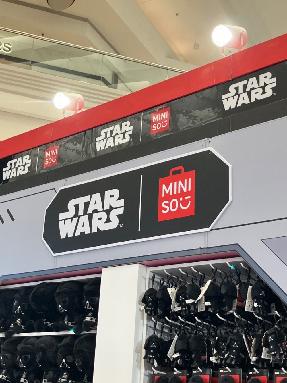 Miniso x Star Wars Darth Vader Clogs - Picture 8 of 11